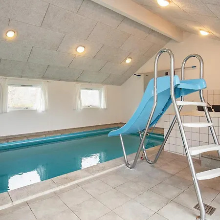 14 Person In Hojslev * Sundstrup