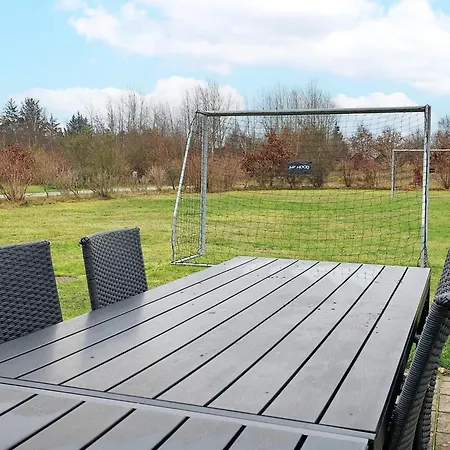 14 Person In Hojslev بيت للعطل