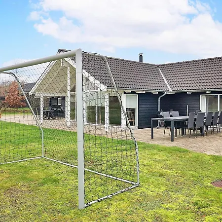 بيت للعطل 14 Person In Hojslev Sundstrup