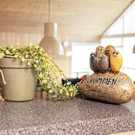 14 Person In Hojslev Sundstrup